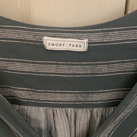 Striped Top - Picture 2 of 3